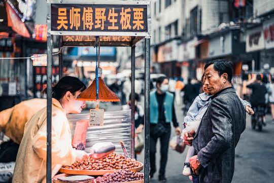 战地三，多维度视角下的战争描绘与人性探索